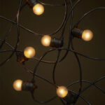 lauko-girlianda-led-lemputes-10-m-glow-juoda-matine